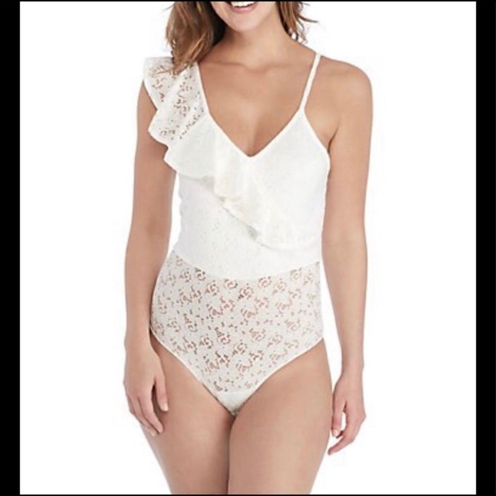 Sam Edelman Cloud Dancer Asymmetrical Lace Ruffle Bodysuit NWT M
